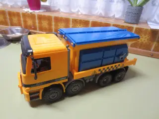 Mercedes Benz Truck 24 saltstrøer 