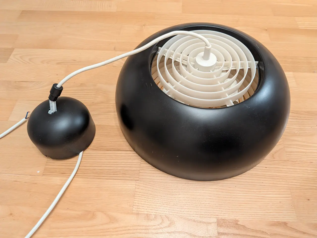 Billede 3 - IKEA NYMÅNE pendel, antracit, 3 × E27