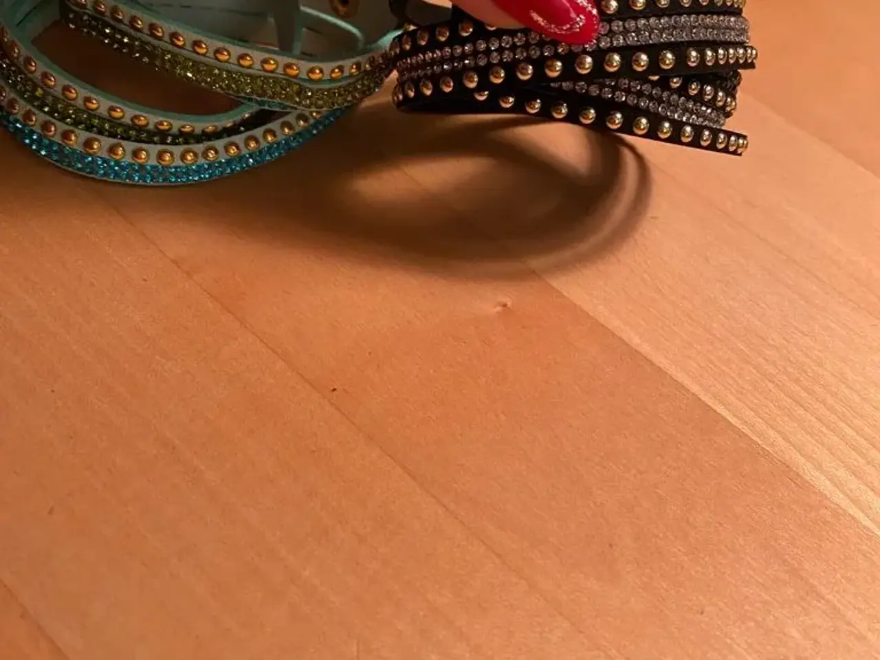 Billede 2 - Flotte armbånd