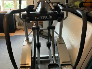 Crosstrainer TRUE LC900