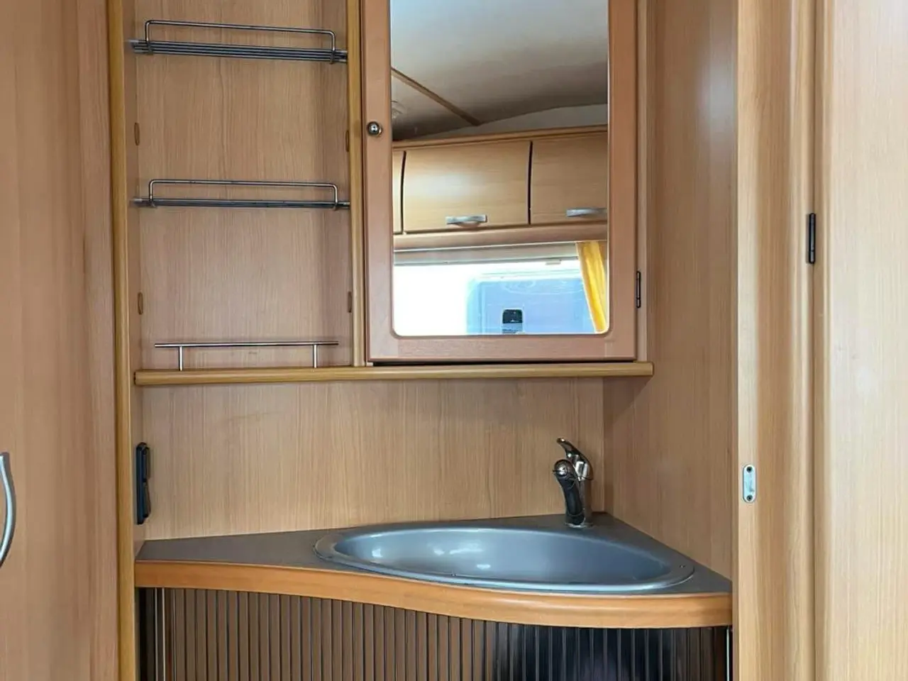 Billede 10 - TEC TRAVELKING 510 KØJEVOGN