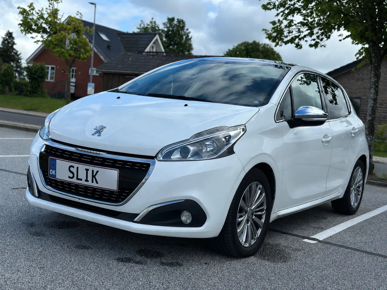 Billede 2 - Peugeot 208 1.6 BlueHDi Allure Sky