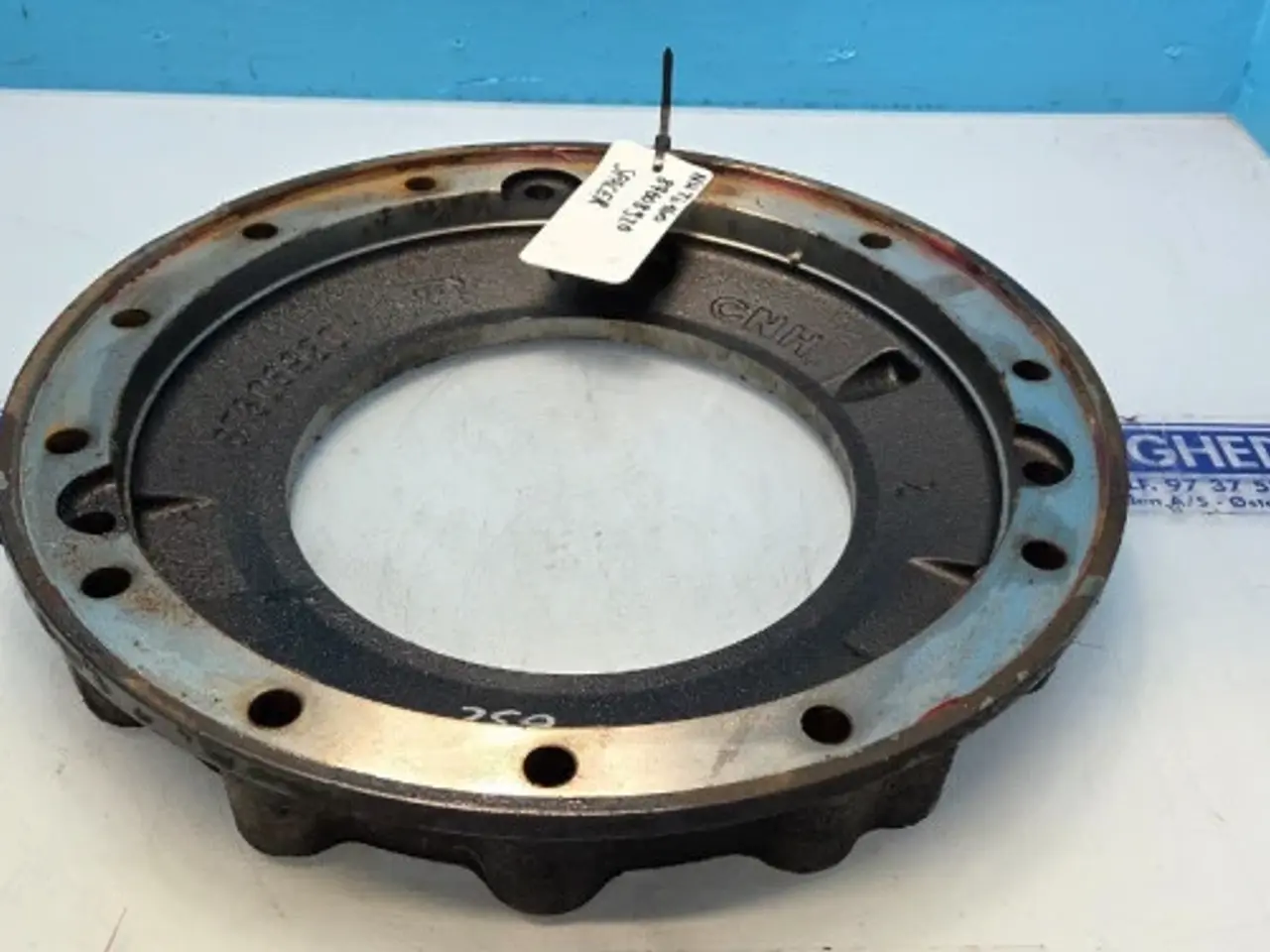 Billede 2 - New Holland T6.160 Afstandsstykke 87608920