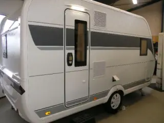 Hobby De Luxe 400 SFe