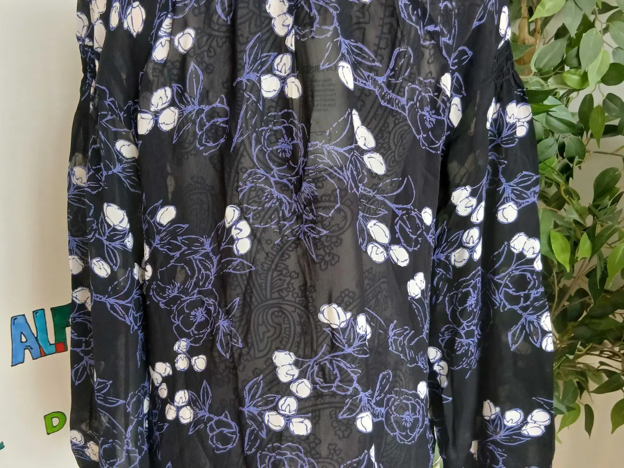 Billede 6 - Bluse. Masai. Str Small