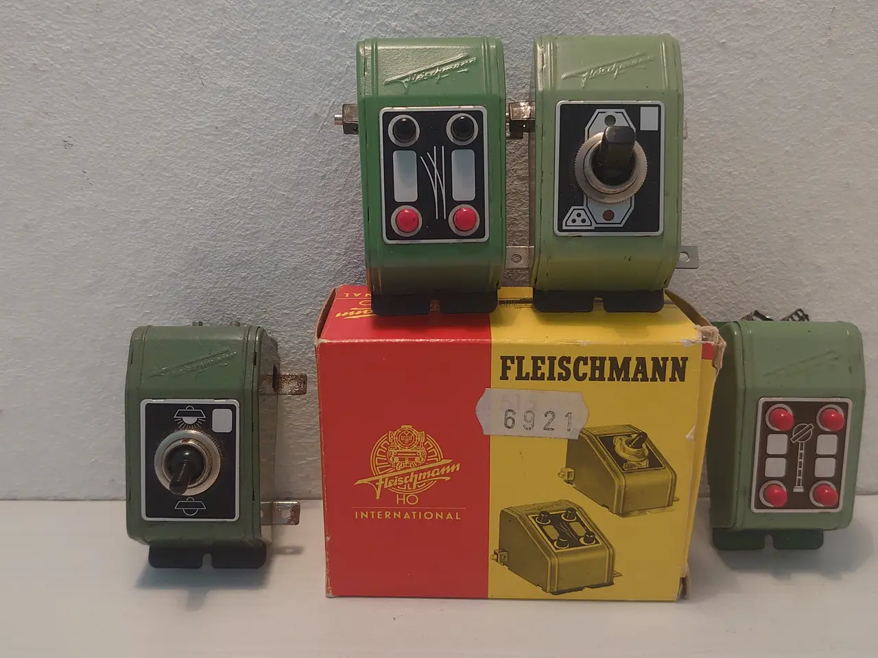 Billede 1 - Vintage Fleischmann signal/sporskifte pulte.