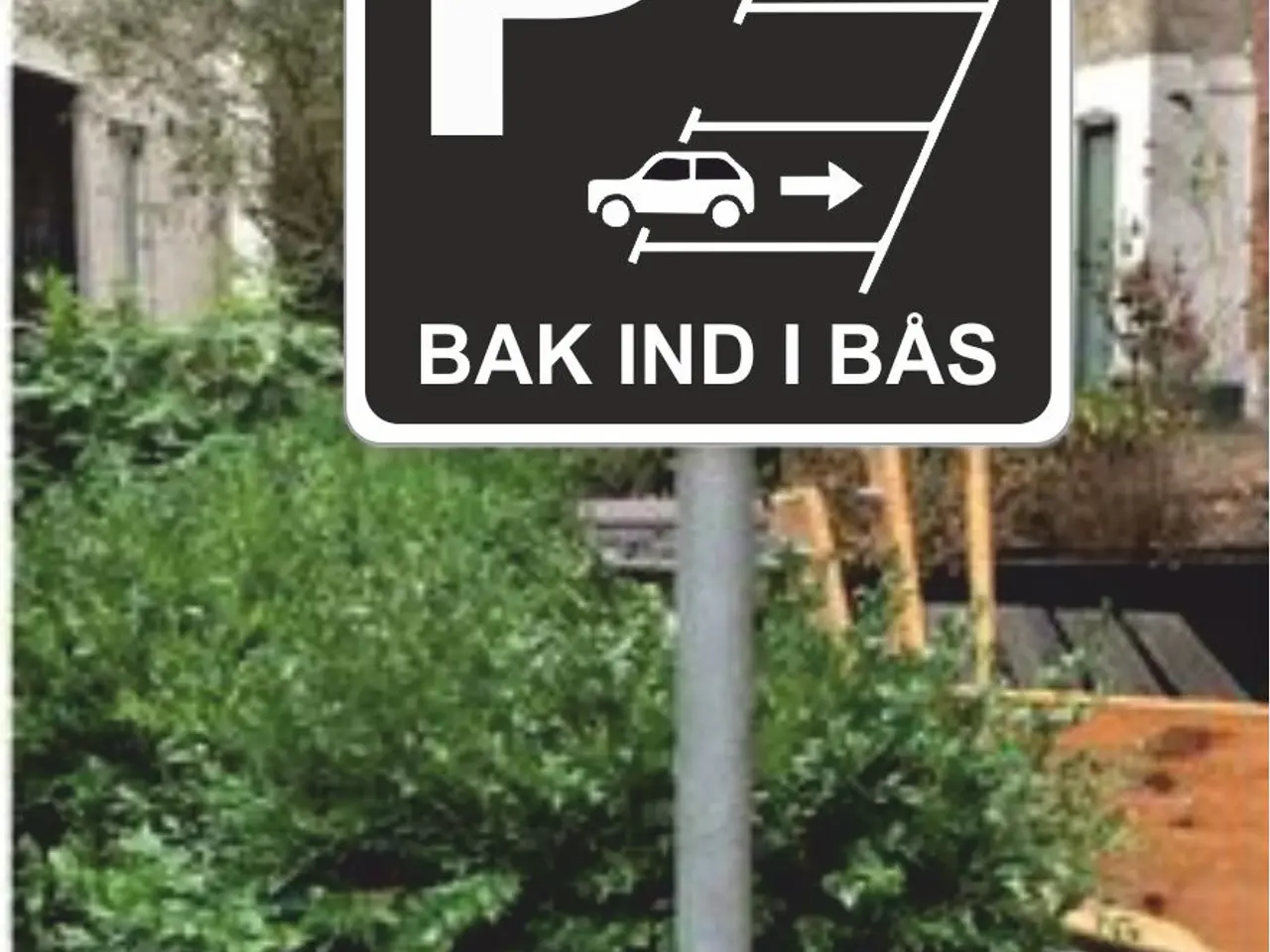 Billede 2 - P-skilt "Bak ind i bås" i 2 mm aluminium