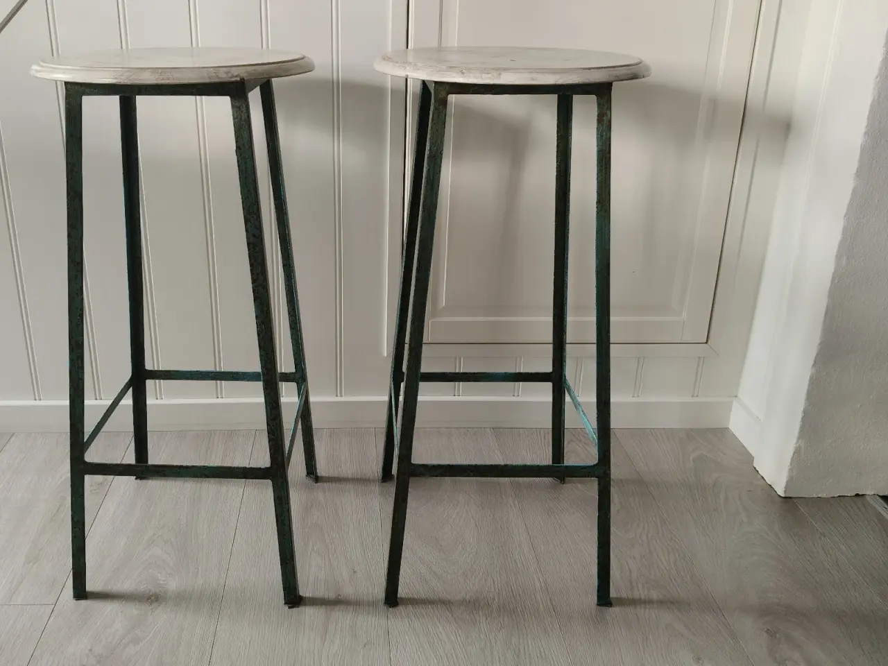 Billede 1 - Barstole med patina