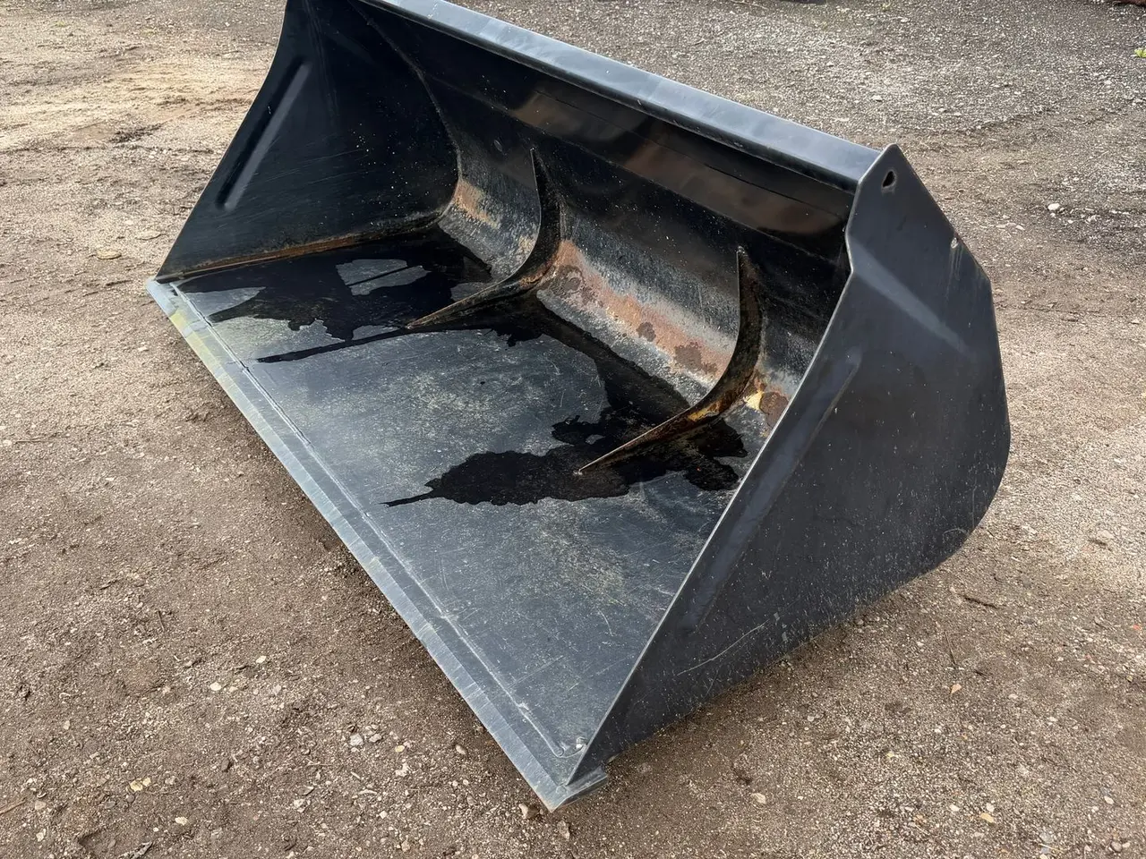 Billede 1 - - - - - - - Frontskovl med Euro Beslag 220 cm