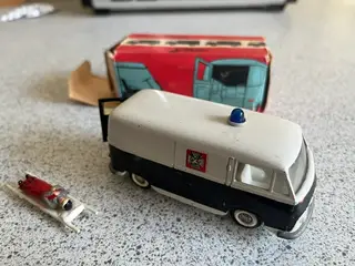 Tekno Taunus Transit Falckbil