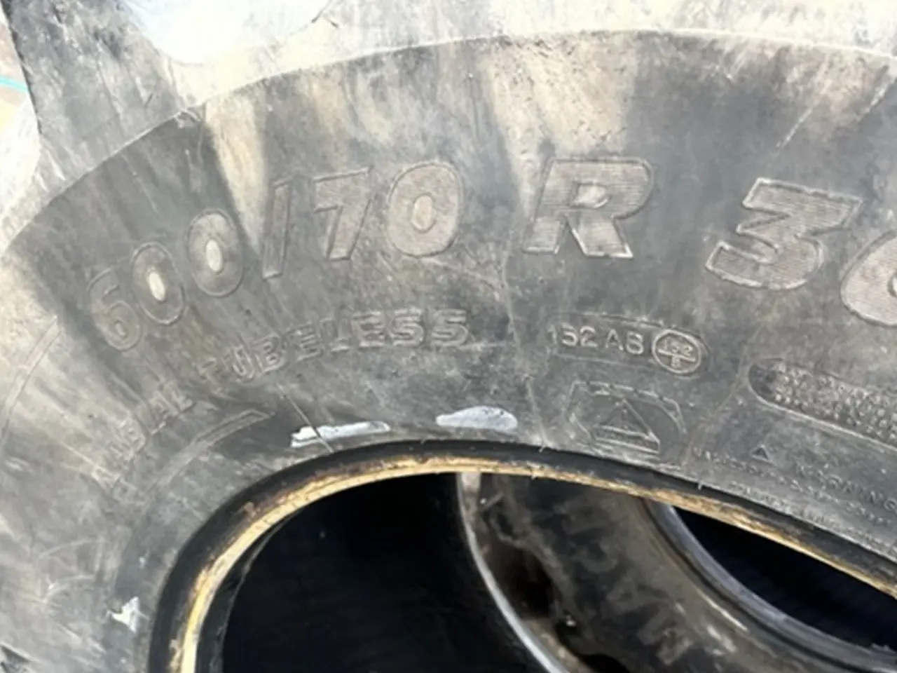 Billede 4 - Michelin 600/70 R 30 10-20%