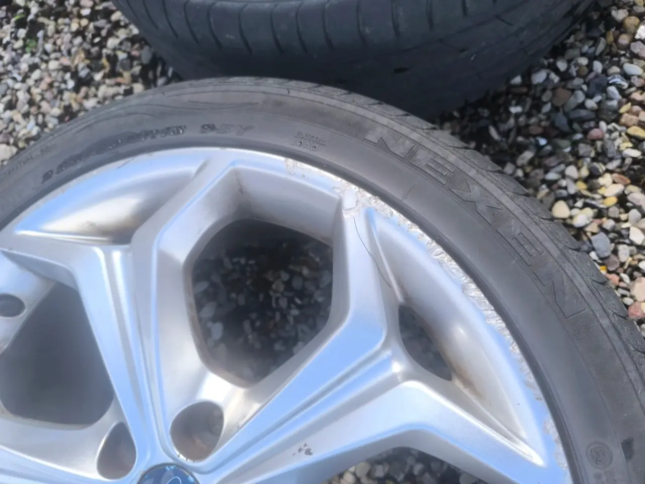 Billede 2 - Ford Alufælge
