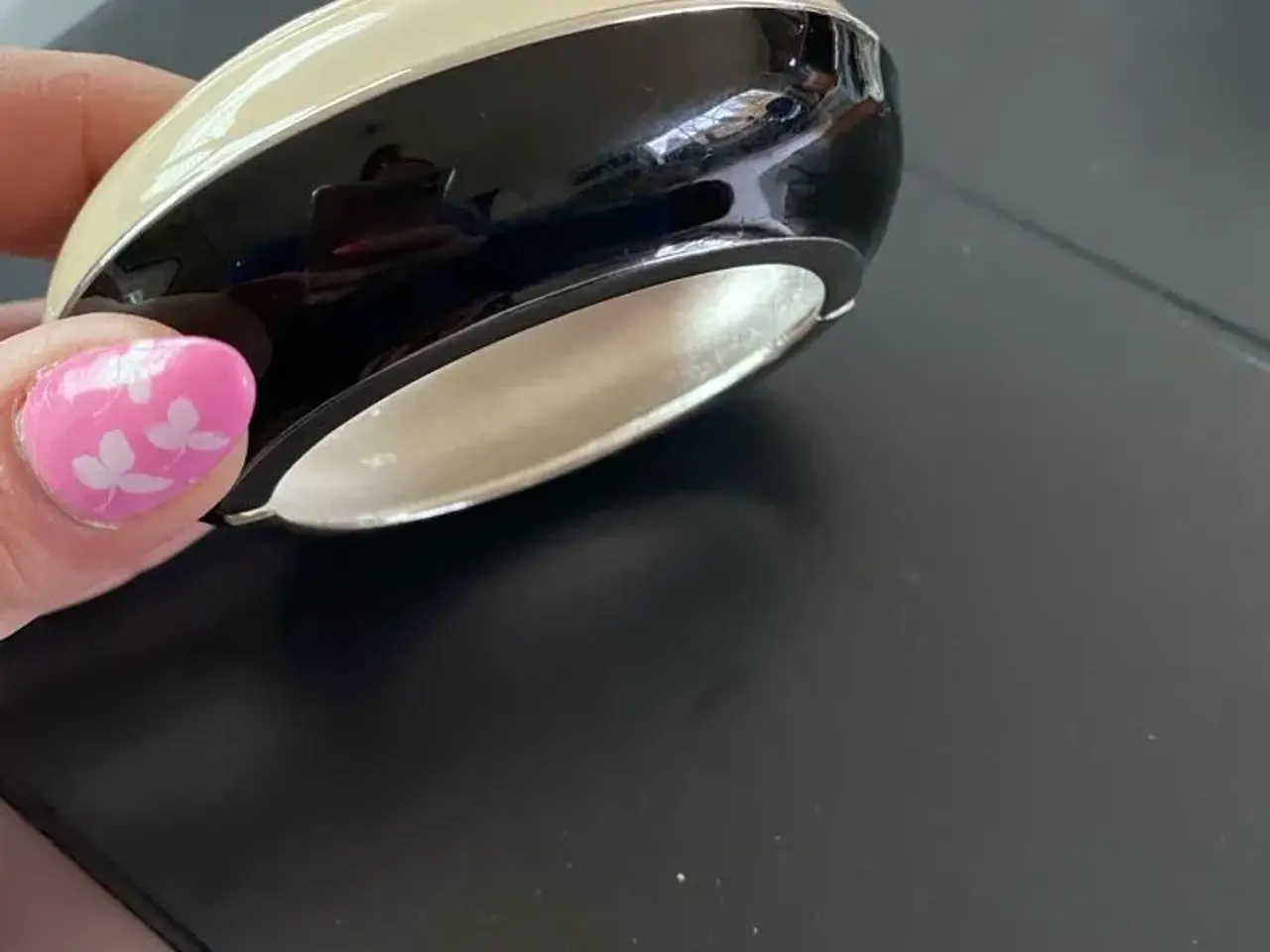 Billede 3 - Smukke  armbånd