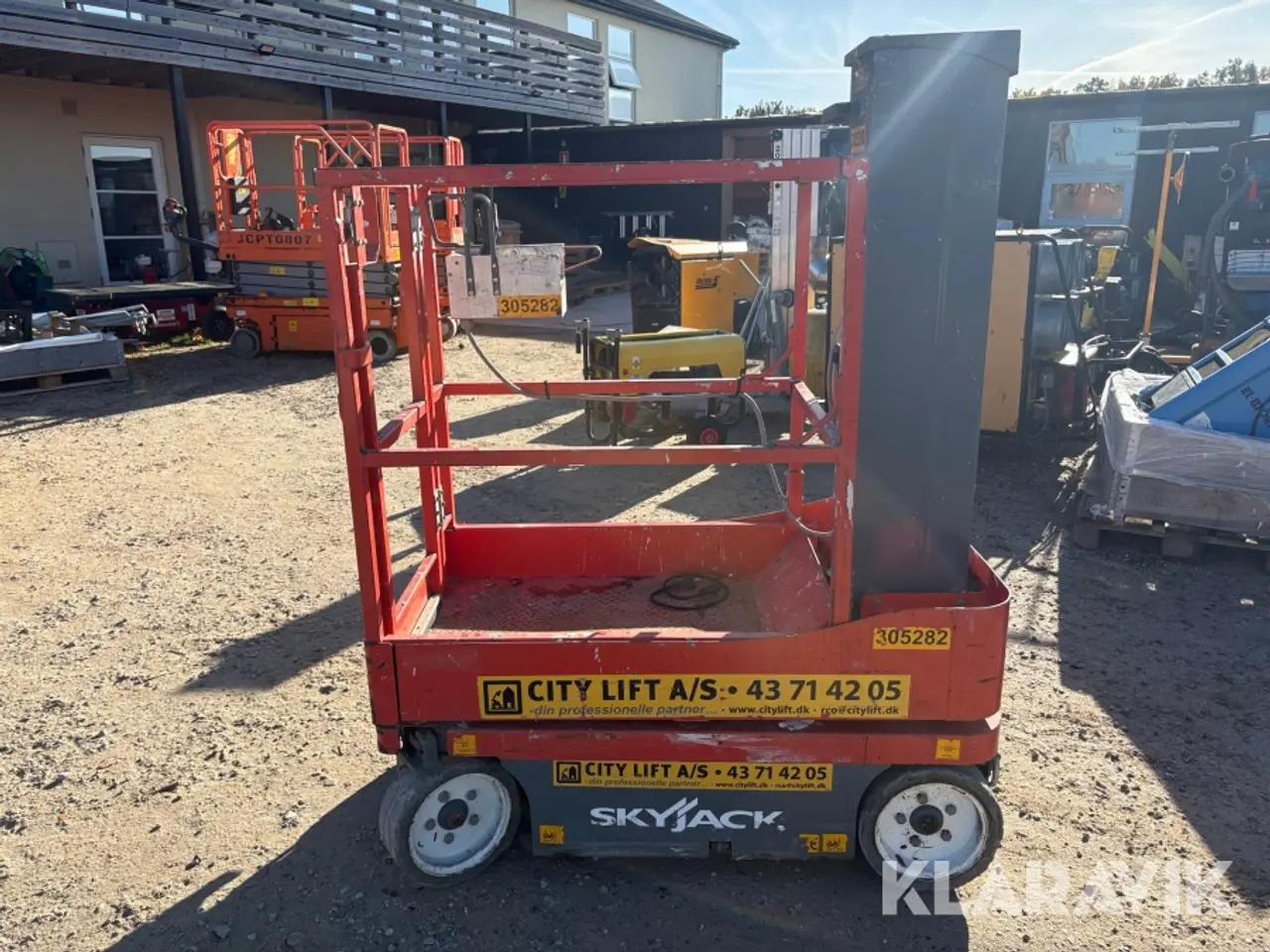 Billede 5 - Søjlelift SkyJack SJ12