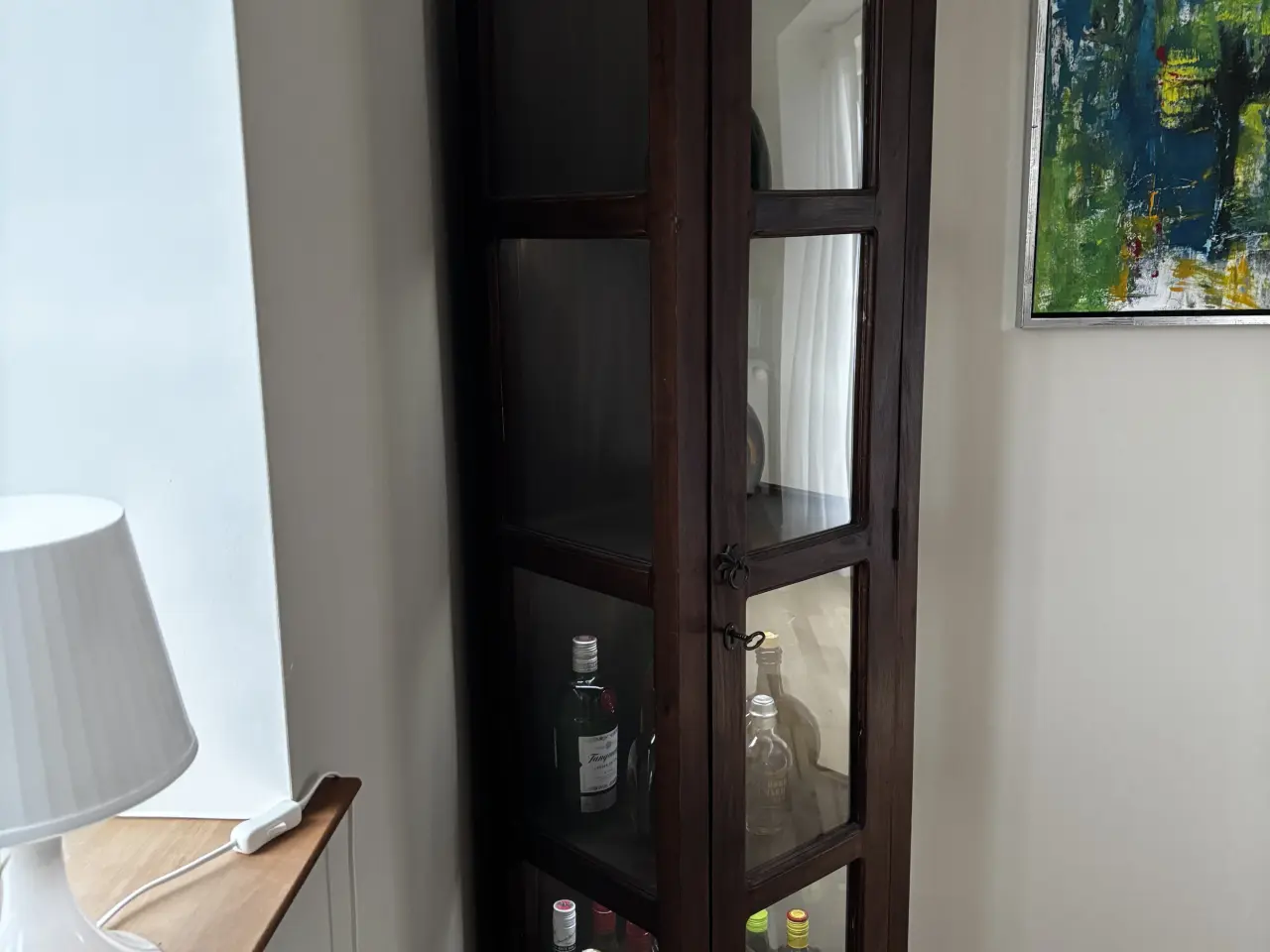 Billede 2 - Glas skab med LED