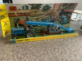 Corgi Toys no. 47 Ford 5000 Tractor with conveyor