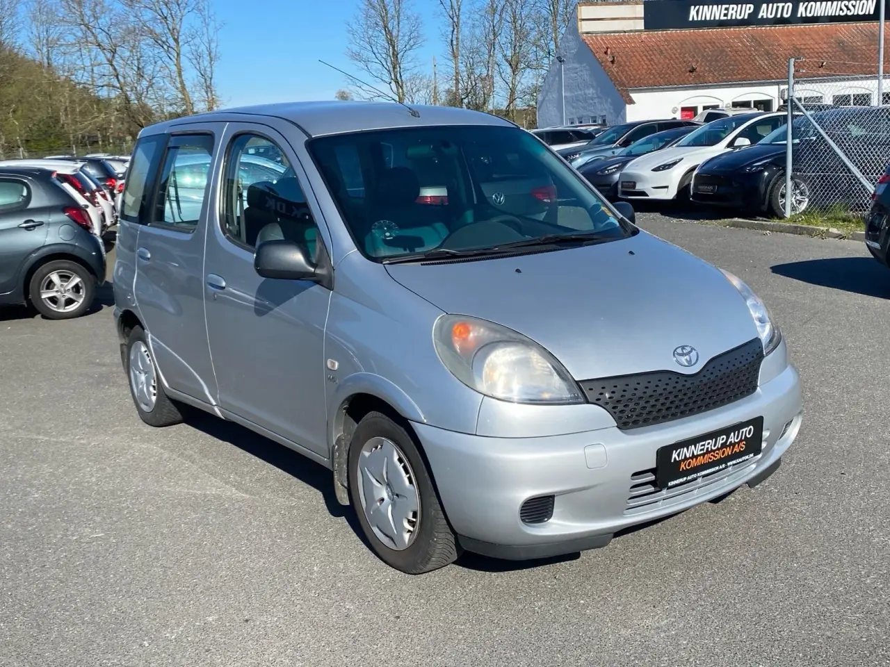 Billede 2 - Toyota Yaris Verso 1,3 Linea Sol 86HK