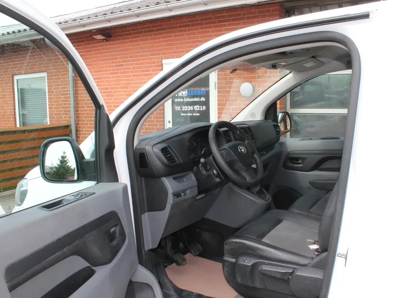 Billede 5 - Toyota ProAce 2,0 D 120 Medium Base