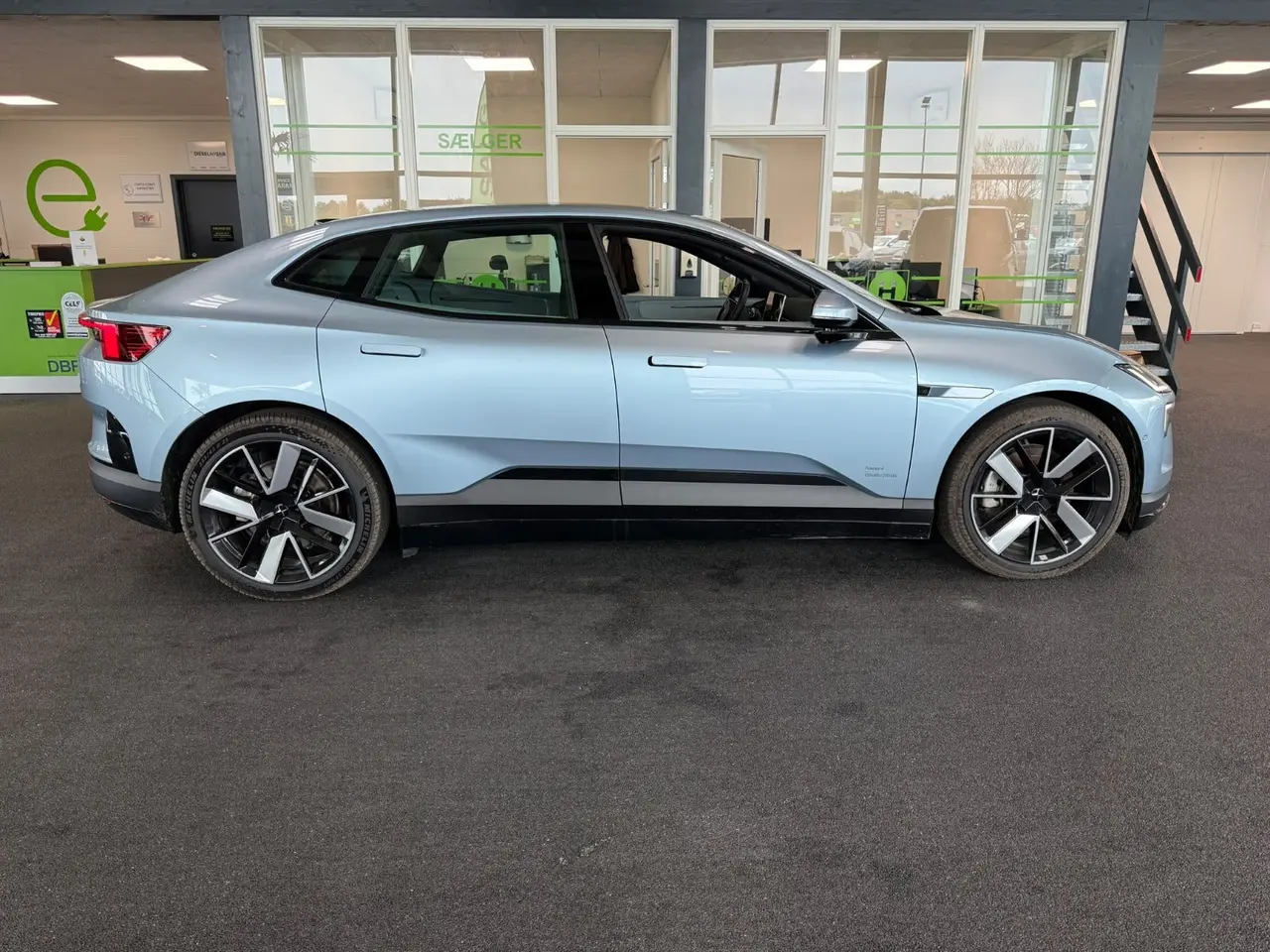 Billede 4 - Polestar 4 Coupé Nordic Edition RWD