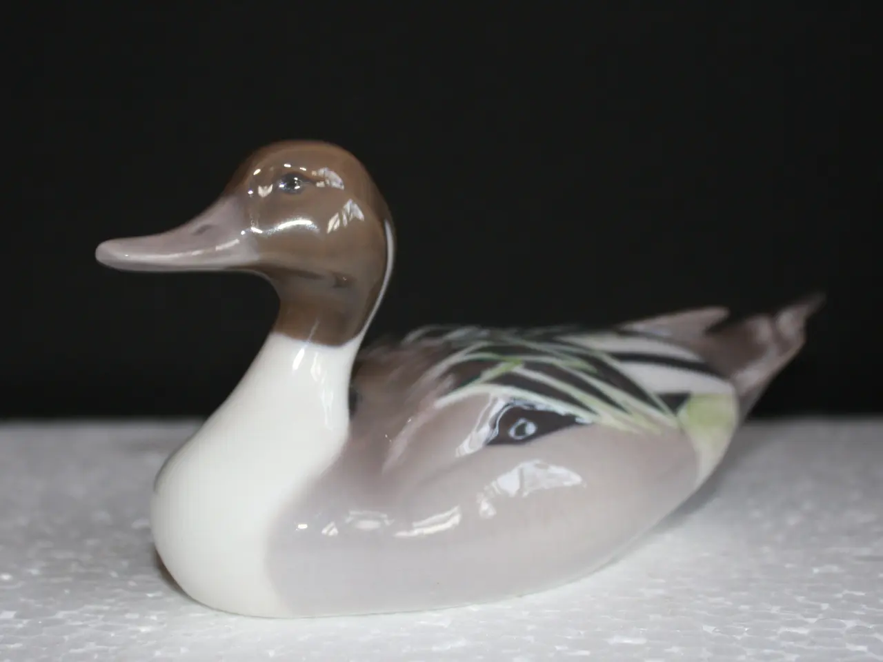 Billede 2 - And, figur fra Royal Copenhagen