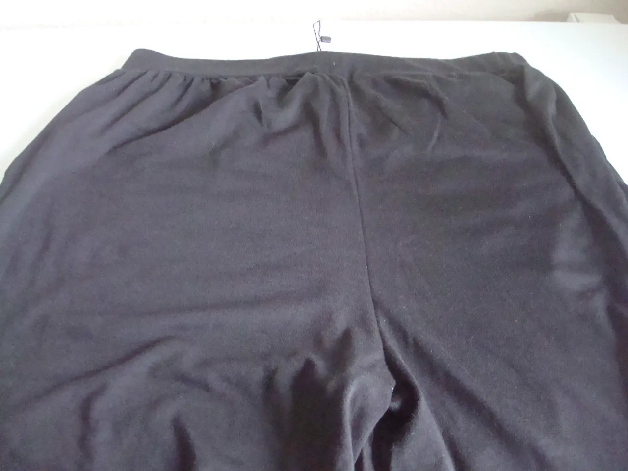 Billede 2 - NYE Bukser korte/shorts str. L