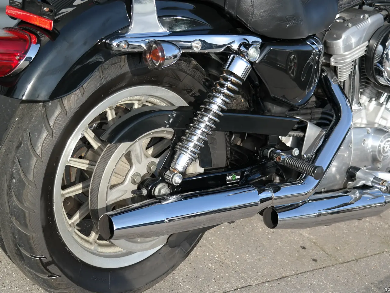 Billede 7 - Harley-Davidson XL883 Standard MC-SYD BYTTER GERNE