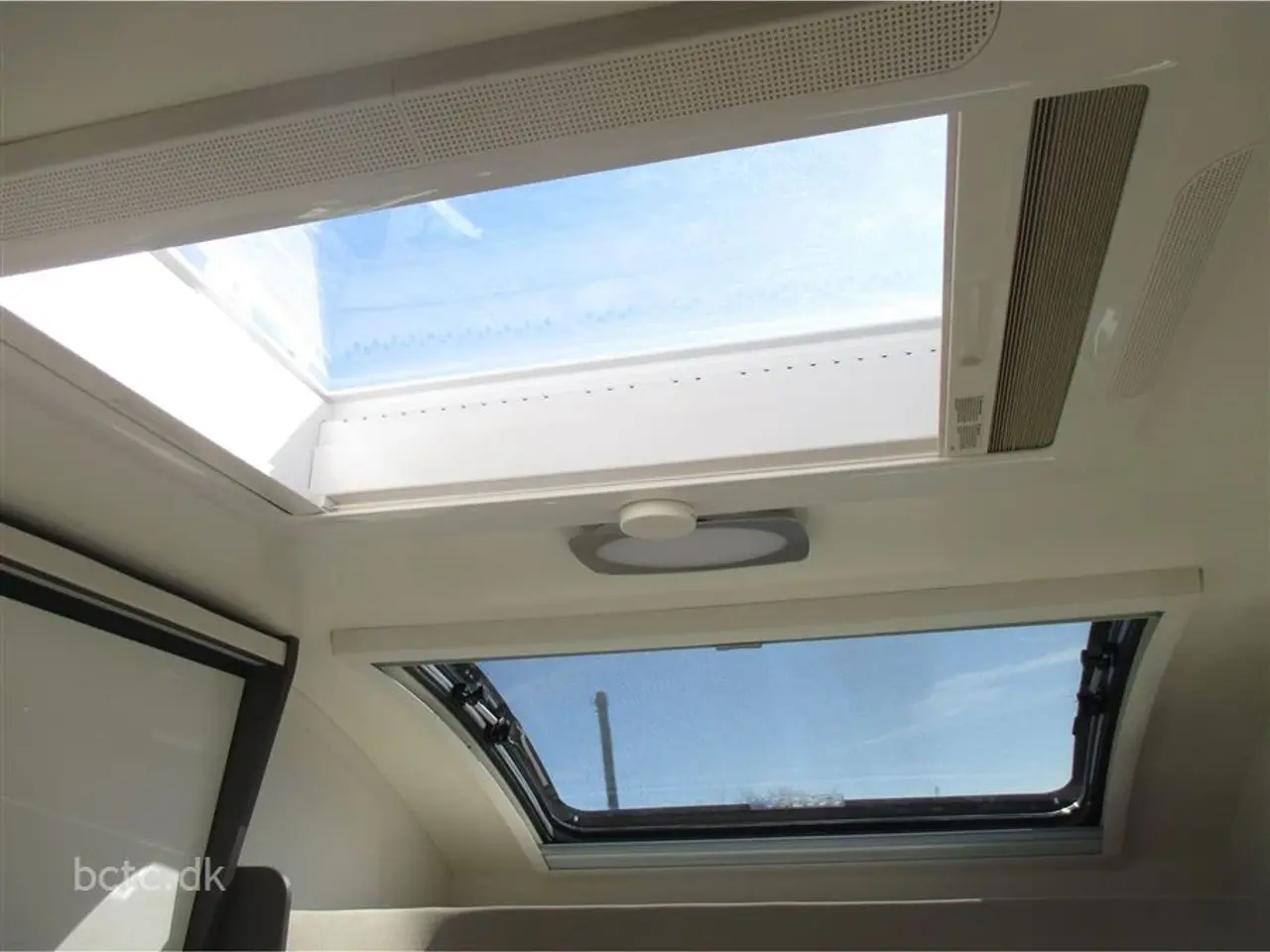 Billede 22 - 2026 - Elnagh Baron 539 Compact NB