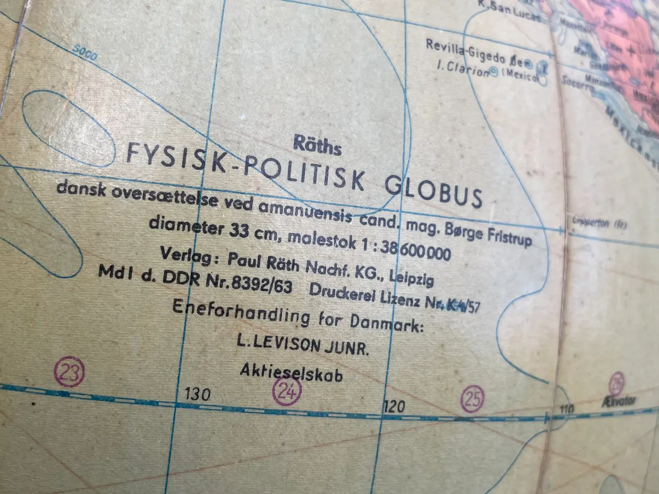 Billede 6 - Gl. globus i glas