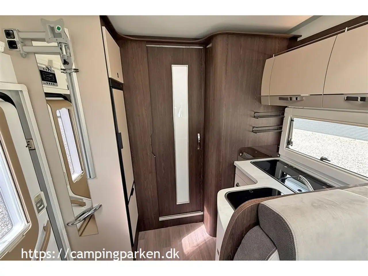 Billede 11 - 2020 - Benimar Sport 363 NK   Super velholdt Benimar 363 Vinter camper til 5 personer