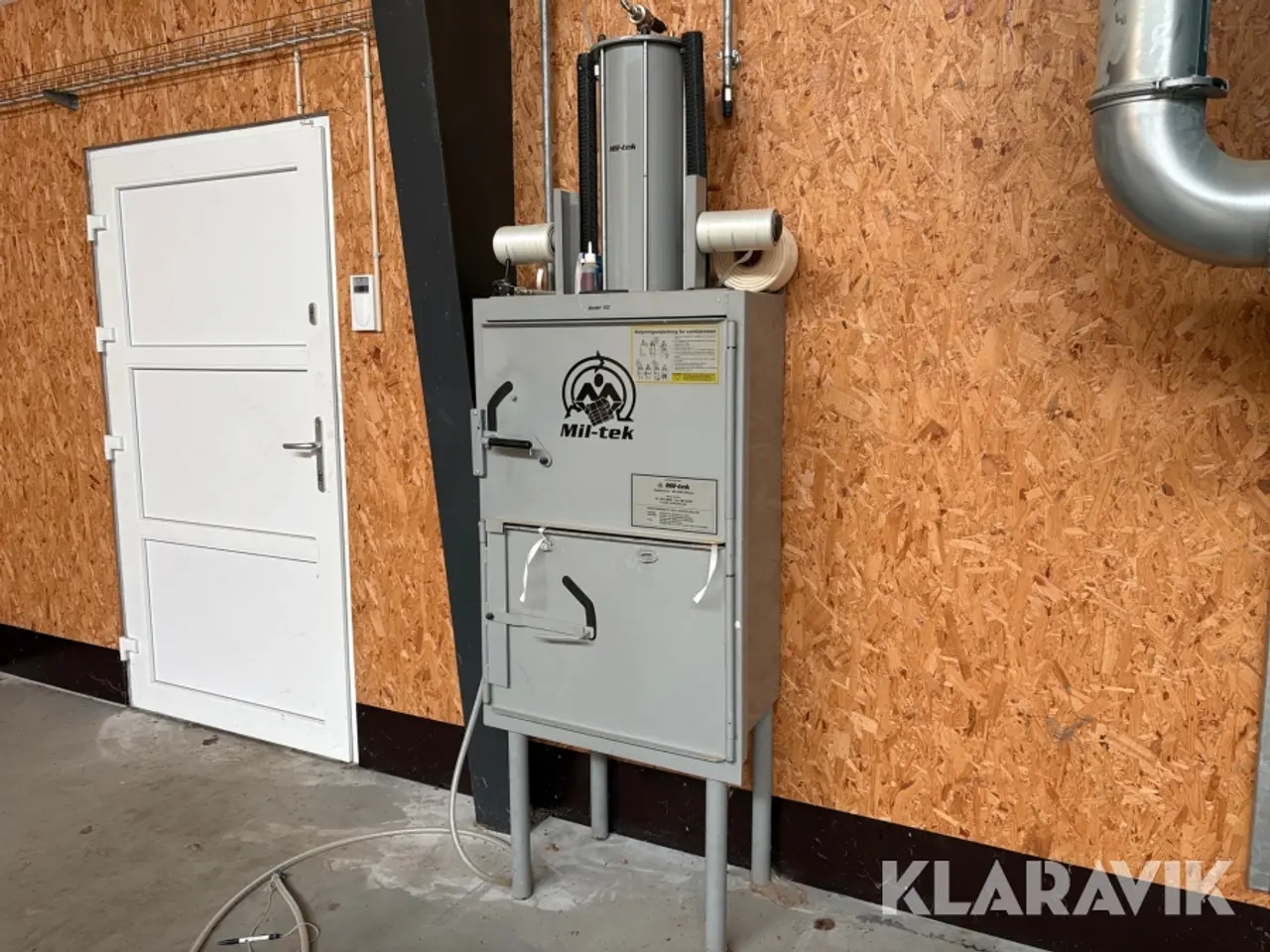Billede 1 - Pappresser Mil-tek CP 102HD pneumatisk