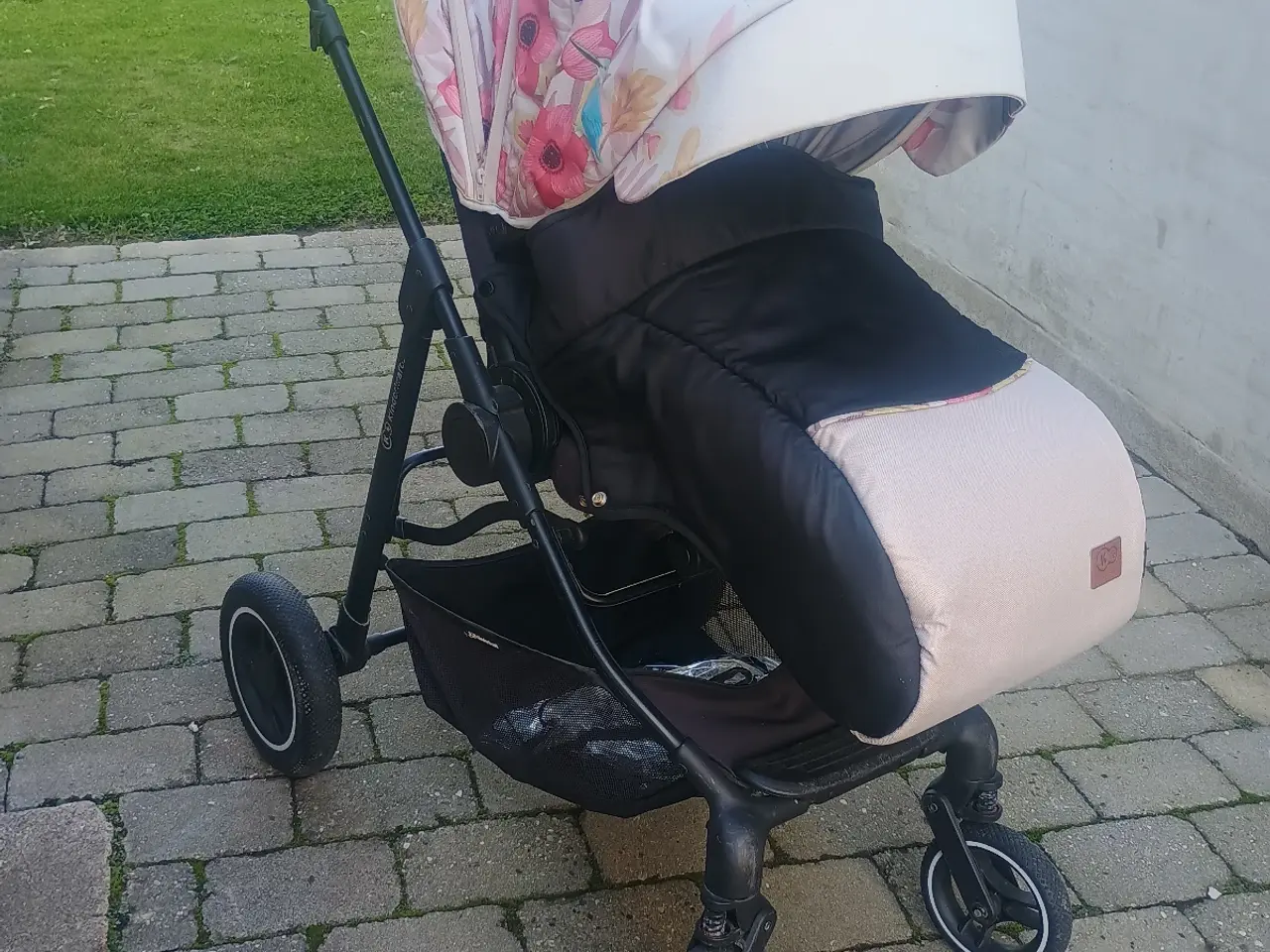 Billede 1 - Kinderkraft Klapvogn. inkl regnslag 