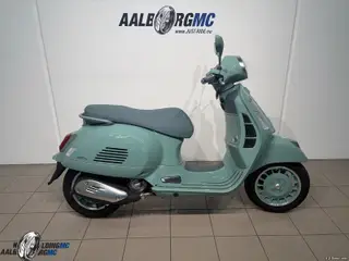 Vespa GTS 310 LIVREA 80th
