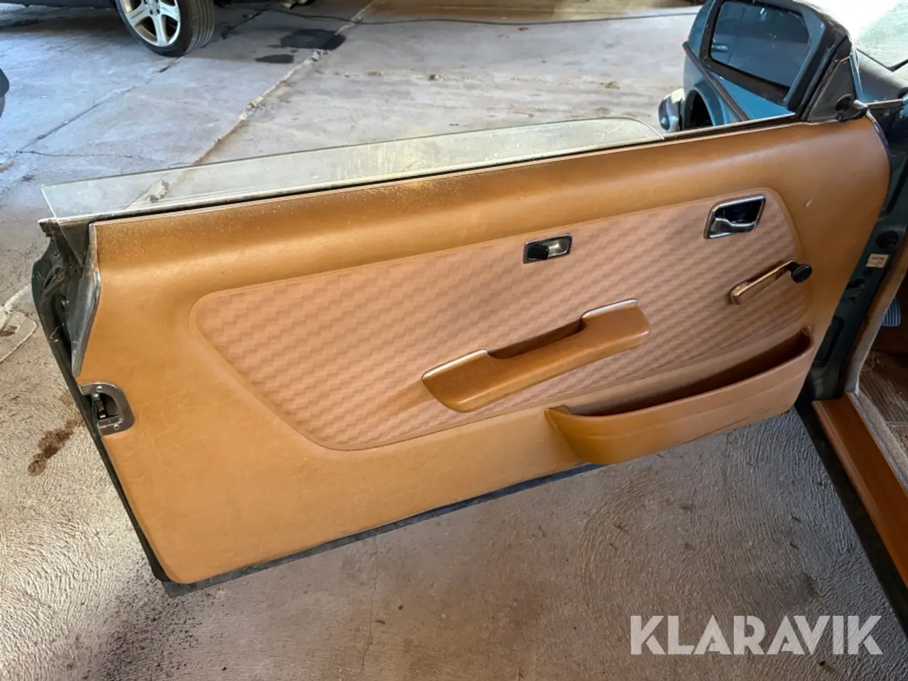 Billede 8 - Veteranbil Mercedes-Benz 230 CE - 123C