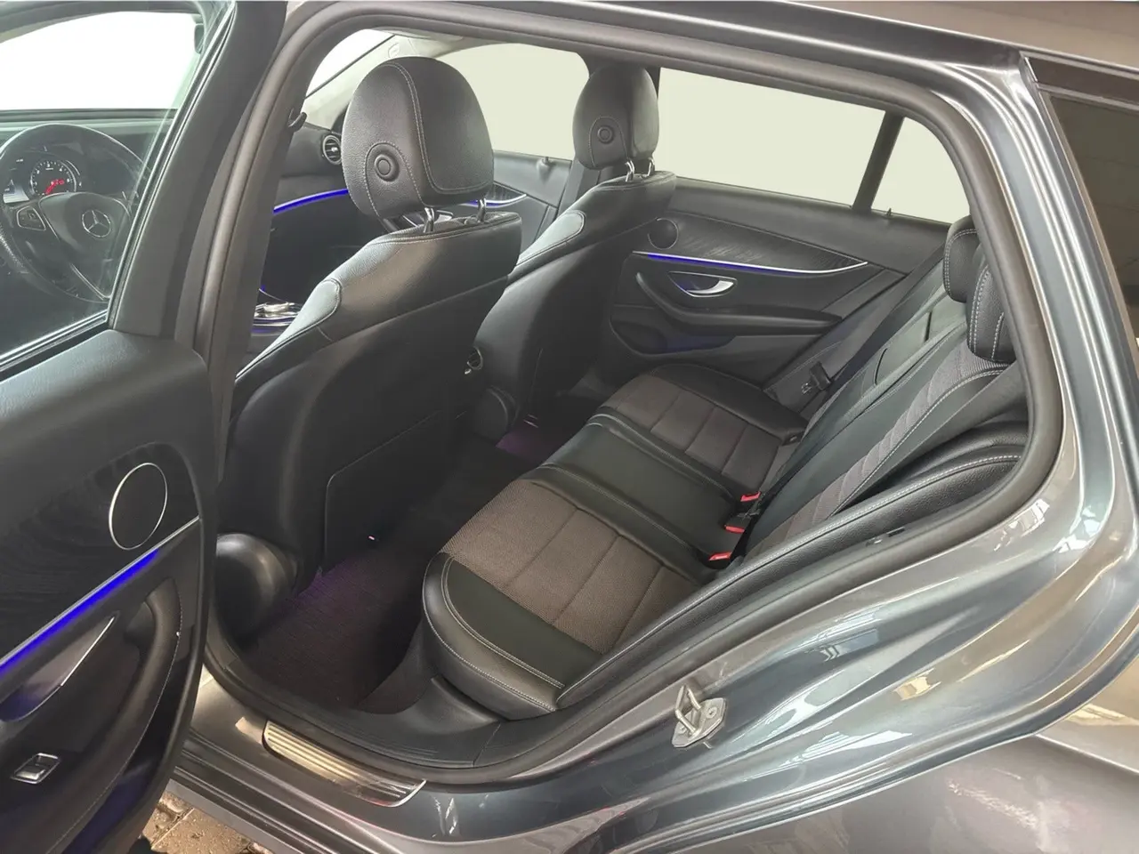 Billede 11 - Mercedes E220 d 2,0 Avantgarde stc. aut.