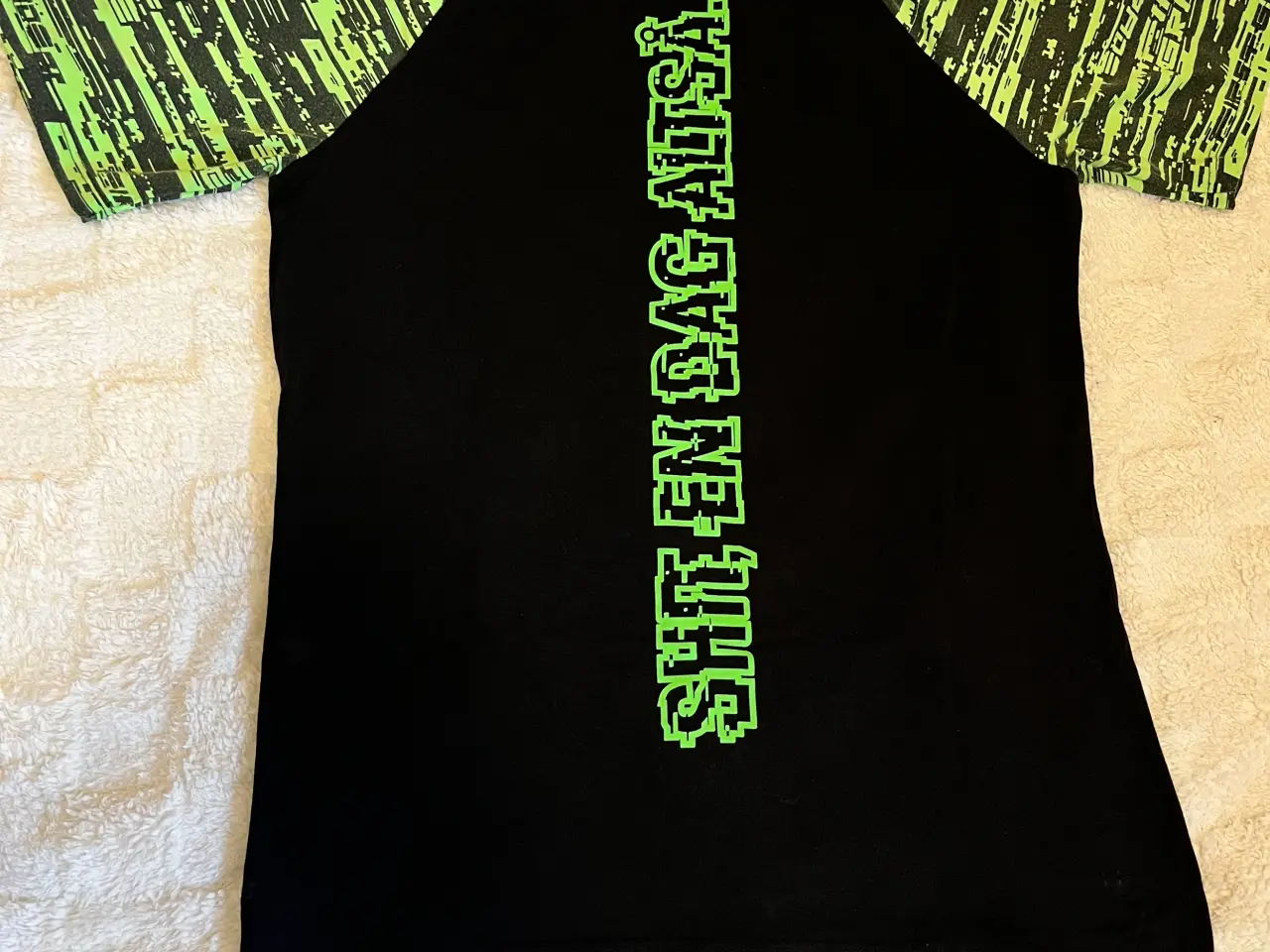 Billede 2 - T-shirt fra First Grade.