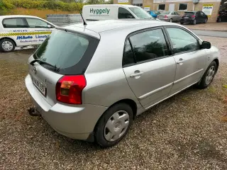 Ny synet Corolla med defekt motor