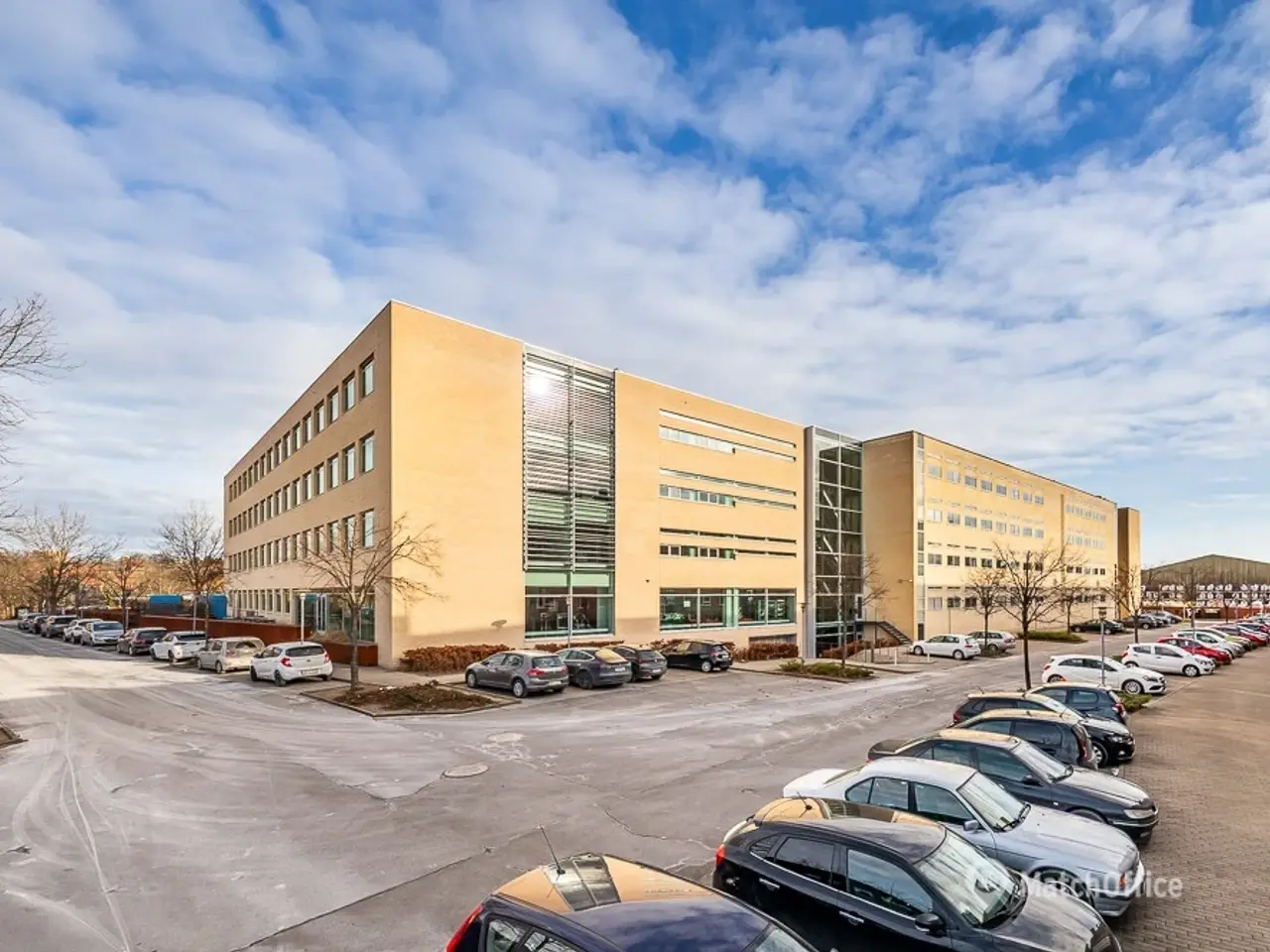 Billede 1 - Flerbrugerejendom med fælles faciliteter i Lyngby
