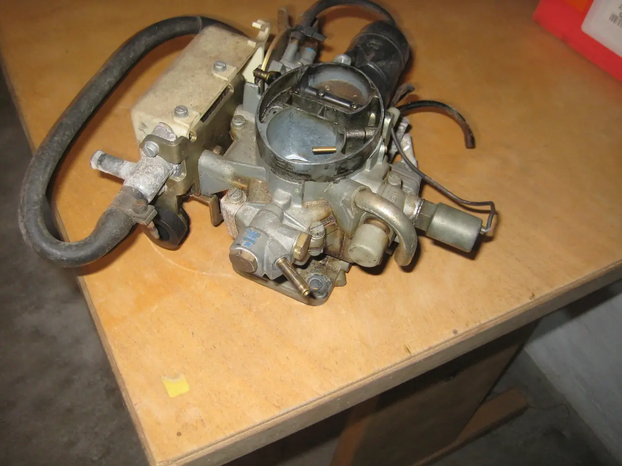 Billede 2 - karburator peugeot 405