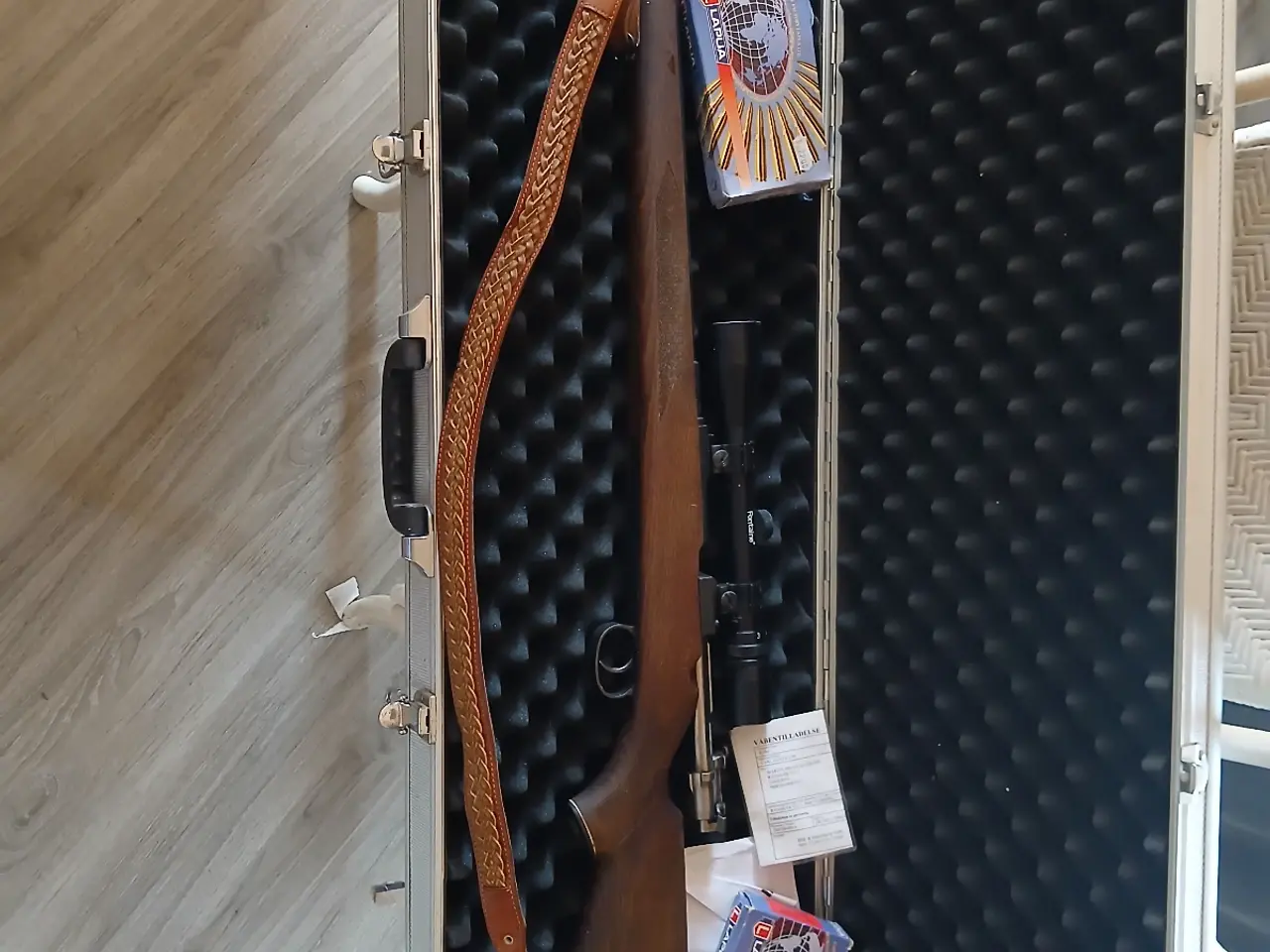 Billede 1 - Jagtriffel 6,5 * 55 medkit