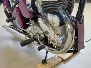 BSA M21 