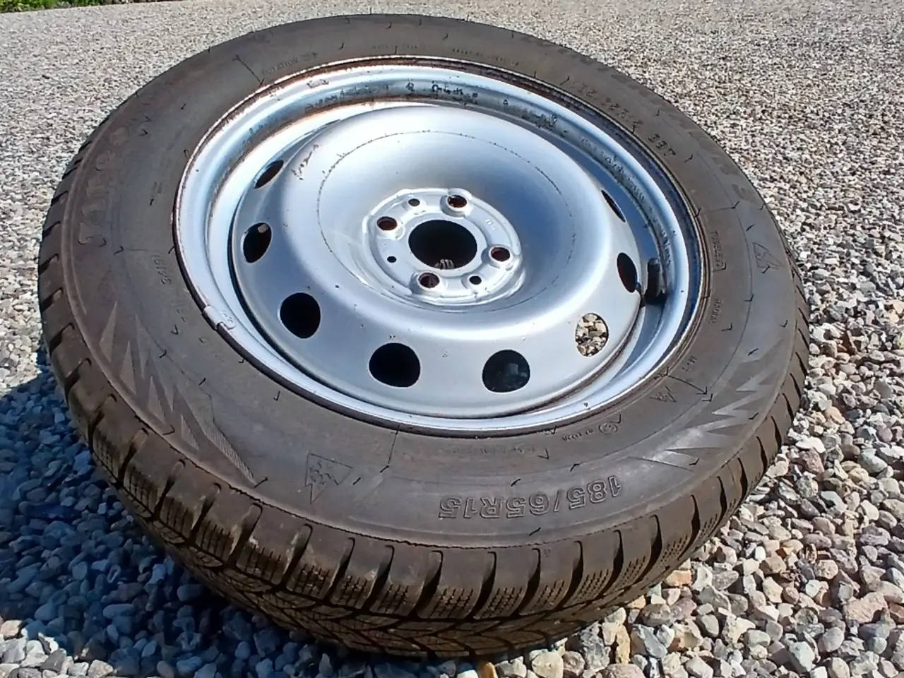 Billede 1 - Stålfælg 6.5x15 4x100 ET44
