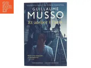 Et atelier i Paris af Guillaume Musso (Bog)