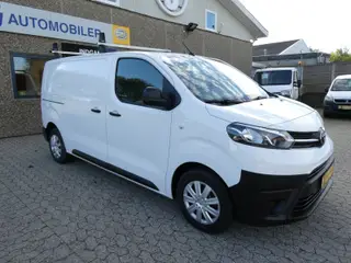 Toyota ProAce 2,0 D 120 Medium Comfort