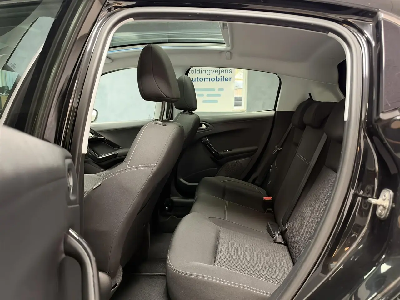 Billede 11 - Peugeot 208 1,6 BlueHDi Desire Sky 100HK 5d