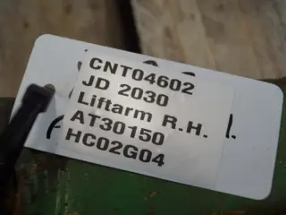 John Deere 2030 R.H. Liftarm AT30150