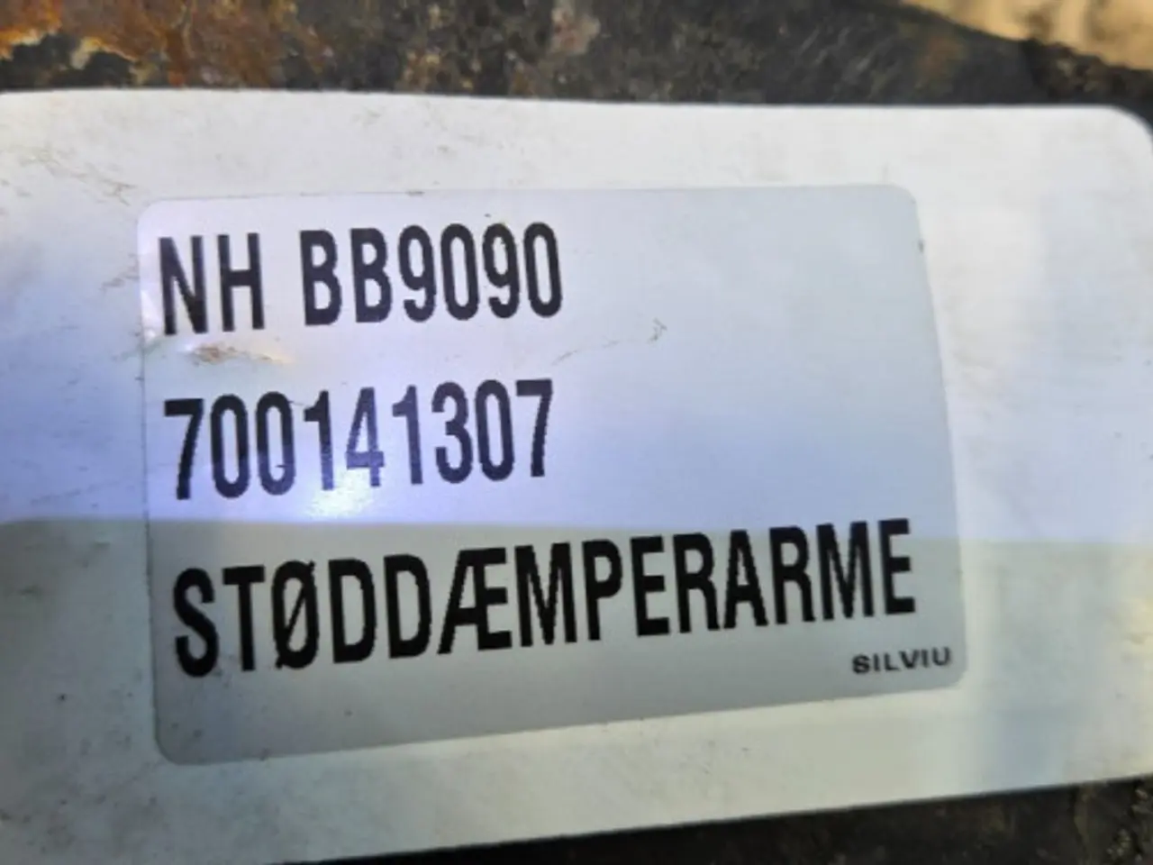 Billede 12 - New Holland BB9090 Støddæmper Arm 700141307