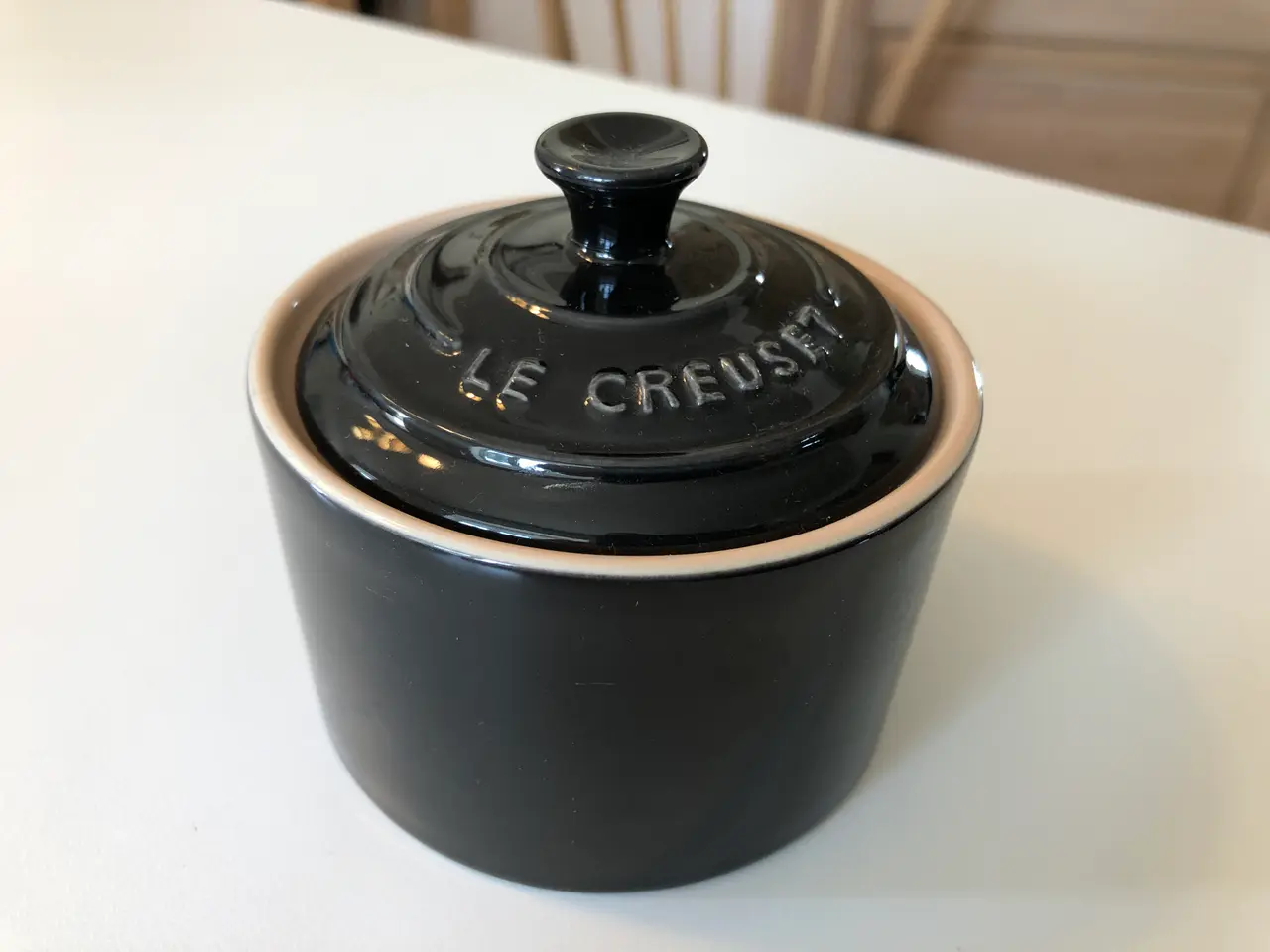 Billede 1 - Le Creuset sukkerskål i sort