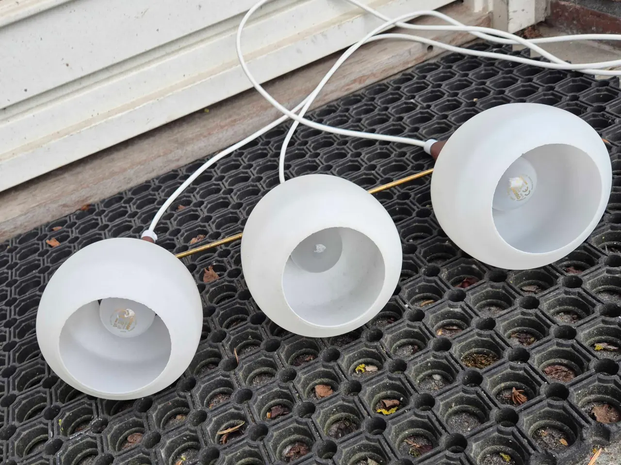 Billede 14 - Retrolampe med tre på stribe
