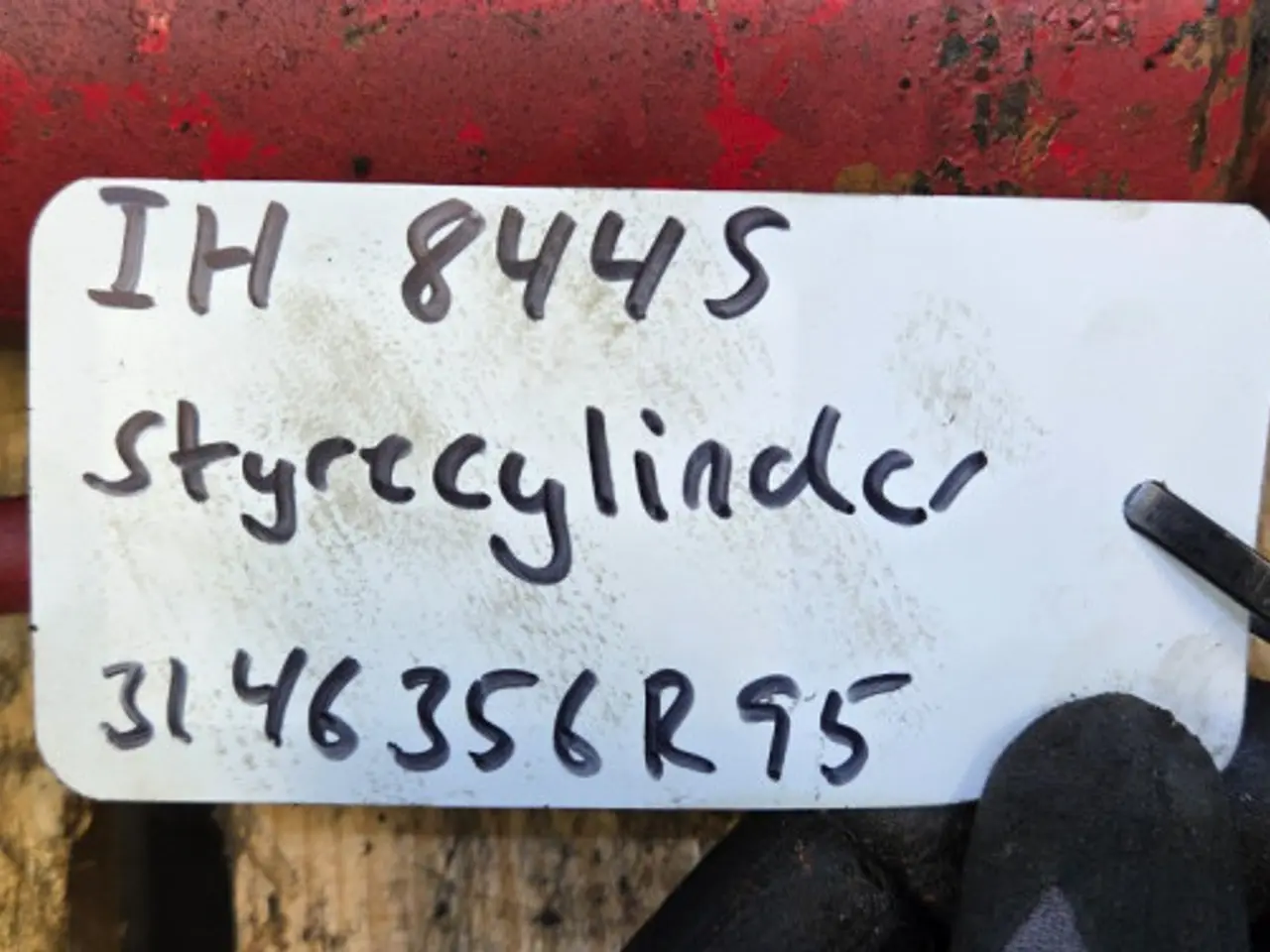 Billede 11 - Case 844S Cylinder 3146356R95