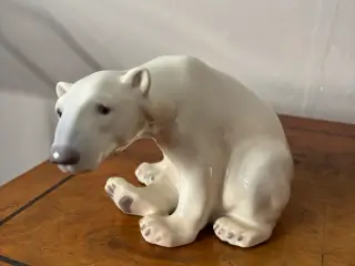 Royal Copenhagen isbjørn i porcelæn. Nummereret